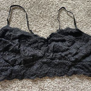 Stretchy Black Lace Bralette 🖤